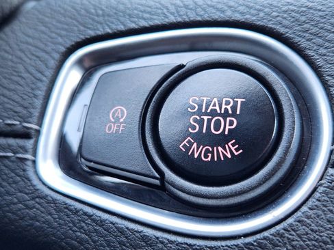 Used 2022 BMW X2 sDrive28i w/ Convenience Package image 18