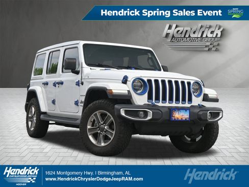 Used 2020 Jeep Wrangler Unlimited Sahara image 1