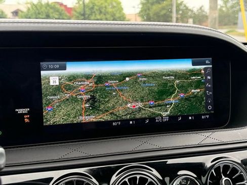 Used 2018 Mercedes-Benz Maybach S 560 4MATIC image 29
