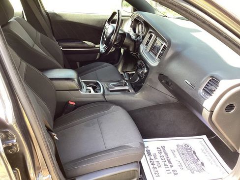 Used 2022 Dodge Charger SXT image 14