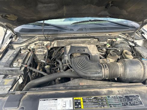 Used 2001 Ford F150 Lariat image 31