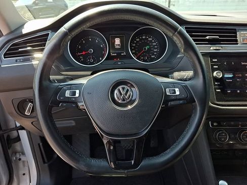 Used 2018 Volkswagen Tiguan S FWD image 16