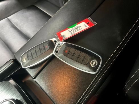 Certified 2023 Nissan Rogue SL w/ SL Premium Package image 31