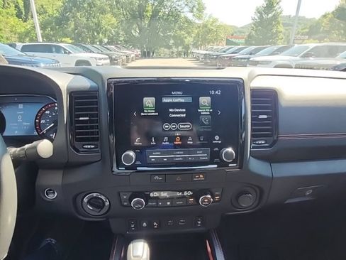 Used 2023 Nissan Frontier PRO-4X w/ Pro Convenience Package AWD/4WD image 14
