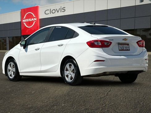 Used 2017 Chevrolet Cruze LS image 7