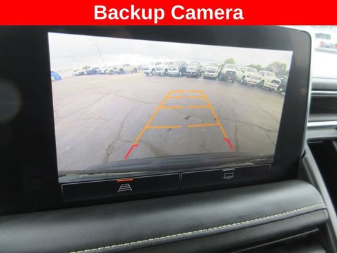 Certified 2023 GMC Yukon XL SLT AWD/4WD image 17