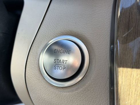 Certified 2018 Mercedes-Benz GLC 300 image 26