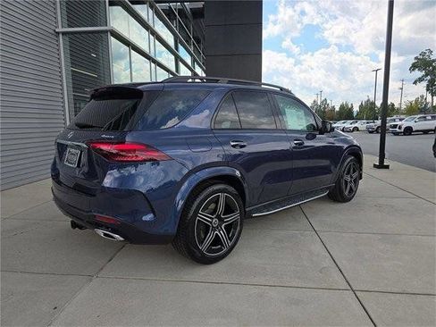 Certified 2026 Mercedes-Benz GLE 450 4MATIC image 3