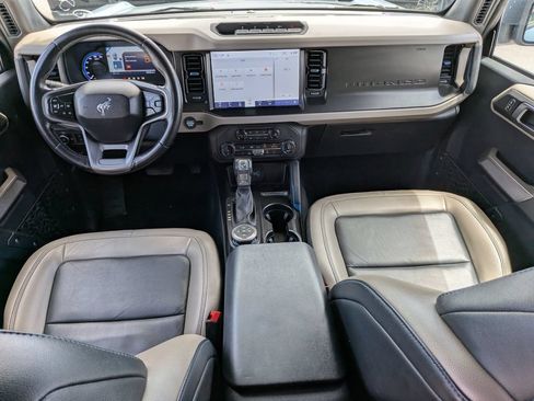 Used 2022 Ford Bronco Wildtrak AWD/4WD image 17