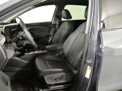Used 2025 Audi Q6 e-tron Premium w/ Convenience Package AWD/4WD image 5