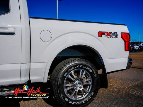 Used 2020 Ford F150 Lariat w/ Equipment Group 501A Mid image 5