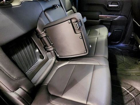 Used 2019 Chevrolet Silverado 1500 LTZ image 40