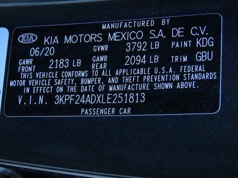 Used 2020 Kia Forte LXS image 39