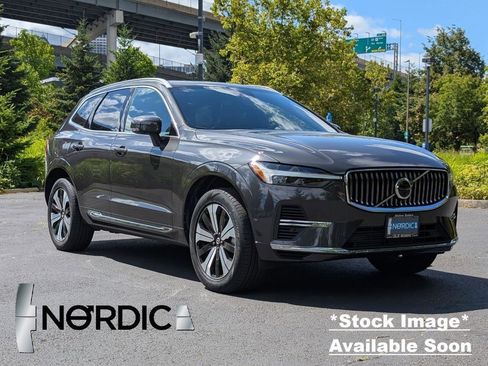 Used 2023 Volvo XC60 T8 Plus AWD/4WD image 1
