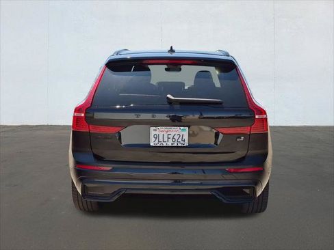 Used 2024 Volvo XC60 T8 Ultimate AWD/4WD image 6