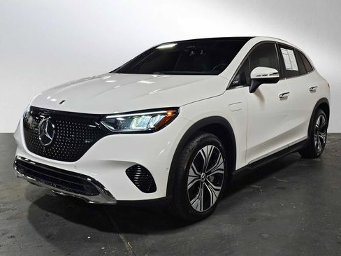 Certified 2026 Mercedes-Benz EQE 320 4MATIC SUV image 7