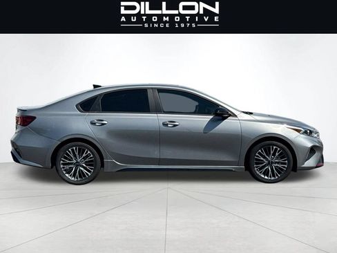 Used 2024 Kia Forte GT-Line w/ GT-Line Premium Package FWD image 3