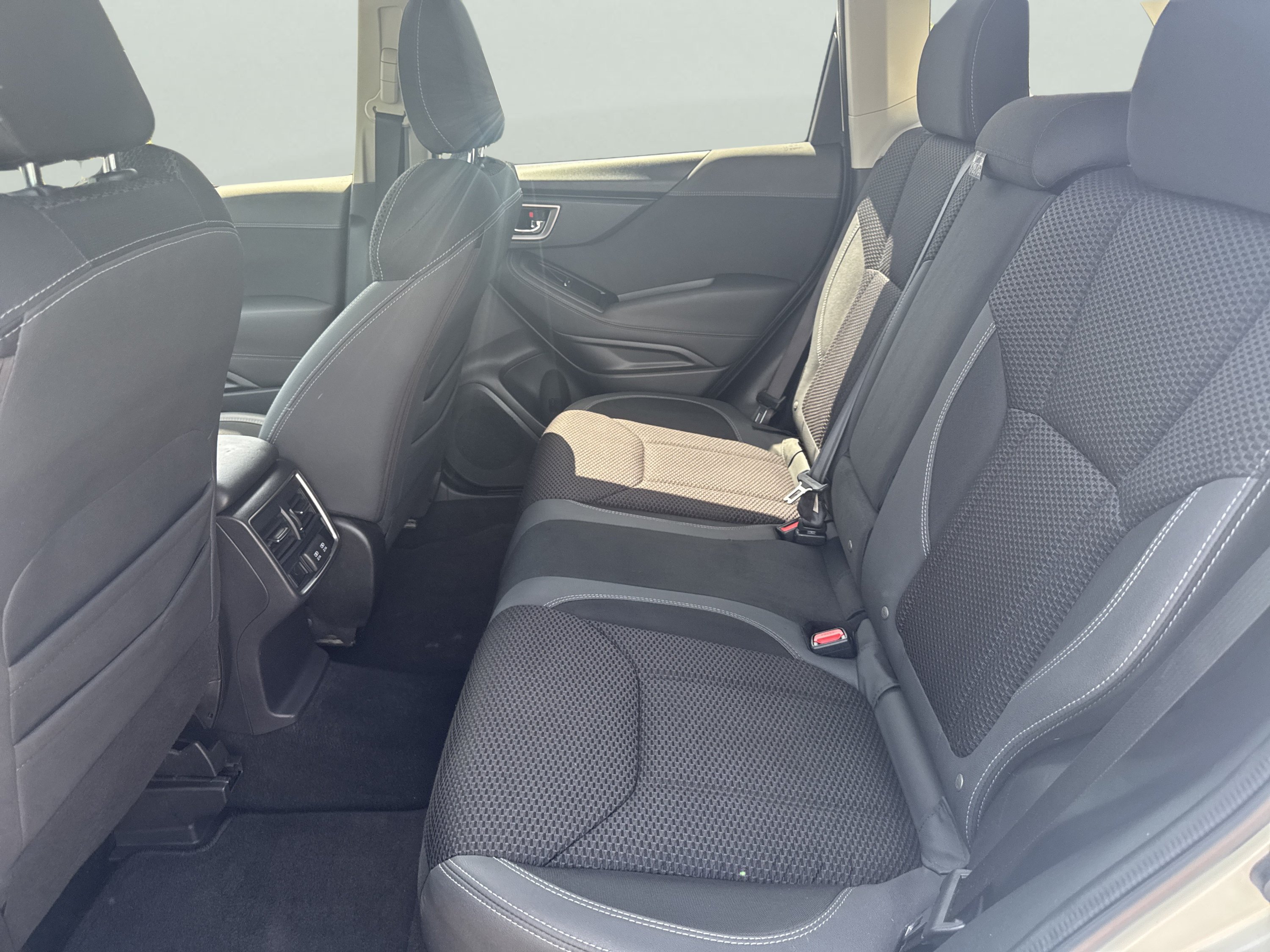 Used 2019 Subaru Forester Premium AWD/4WD image 20