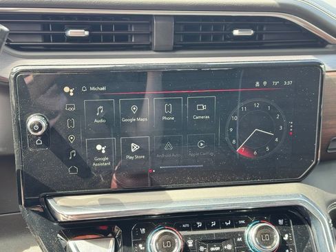 Used 2025 GMC Sierra 2500 Denali Ultimate AWD/4WD image 18