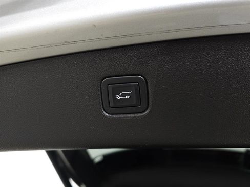 Used 2021 Chevrolet Blazer RS image 8