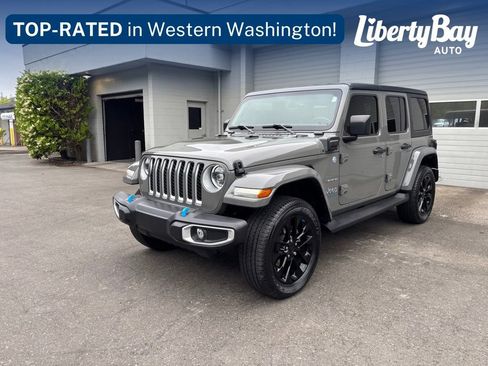 Used 2023 Jeep Wrangler Unlimited Sahara w/ Cold Weather Group AWD/4WD image 1