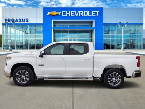New 2026 Chevrolet Silverado 1500 LT w/ Texas Edition Plus RWD image 3