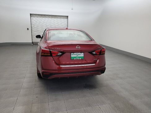 Used 2023 Nissan Altima 2.5 SV AWD/4WD image 6
