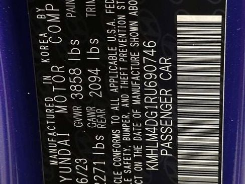 Used 2024 Hyundai Elantra SEL image 38