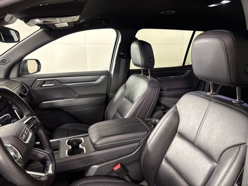 Certified 2024 GMC Acadia Elevation AWD/4WD image 30