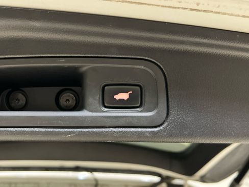 Used 2018 Honda Pilot Elite image 10