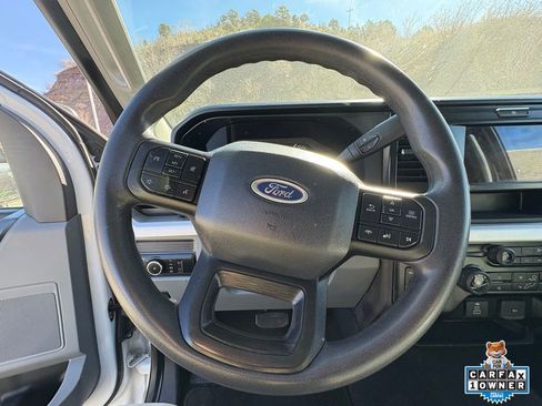 Certified 2025 Ford F350 XLT AWD/4WD image 4