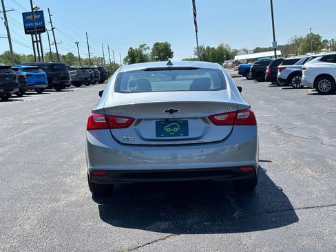 Used 2024 Chevrolet Malibu LT image 4