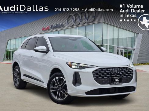 New 2025 Audi Q5 Premium image 1