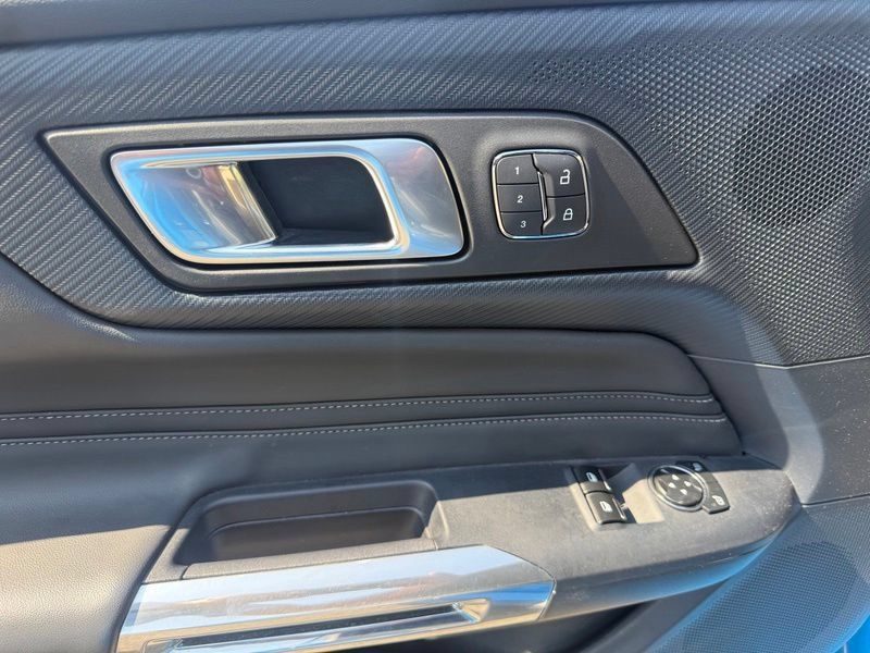 Used 2024 Ford Mustang GT Premium RWD image 5