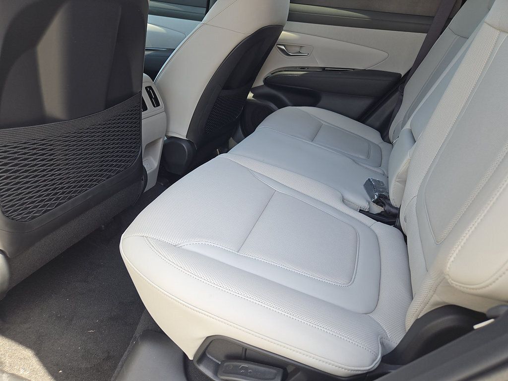 New 2026 Hyundai Tucson Limited FWD image 31