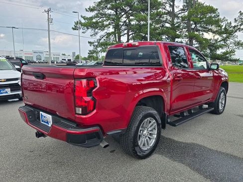 Used 2026 Chevrolet Colorado LT RWD image 5