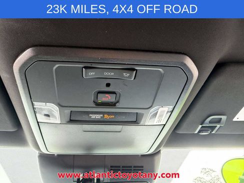 Used 2024 Toyota Tacoma TRD Off-Road AWD/4WD image 30