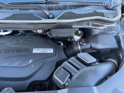 Used 2019 Honda Pilot Elite image 10