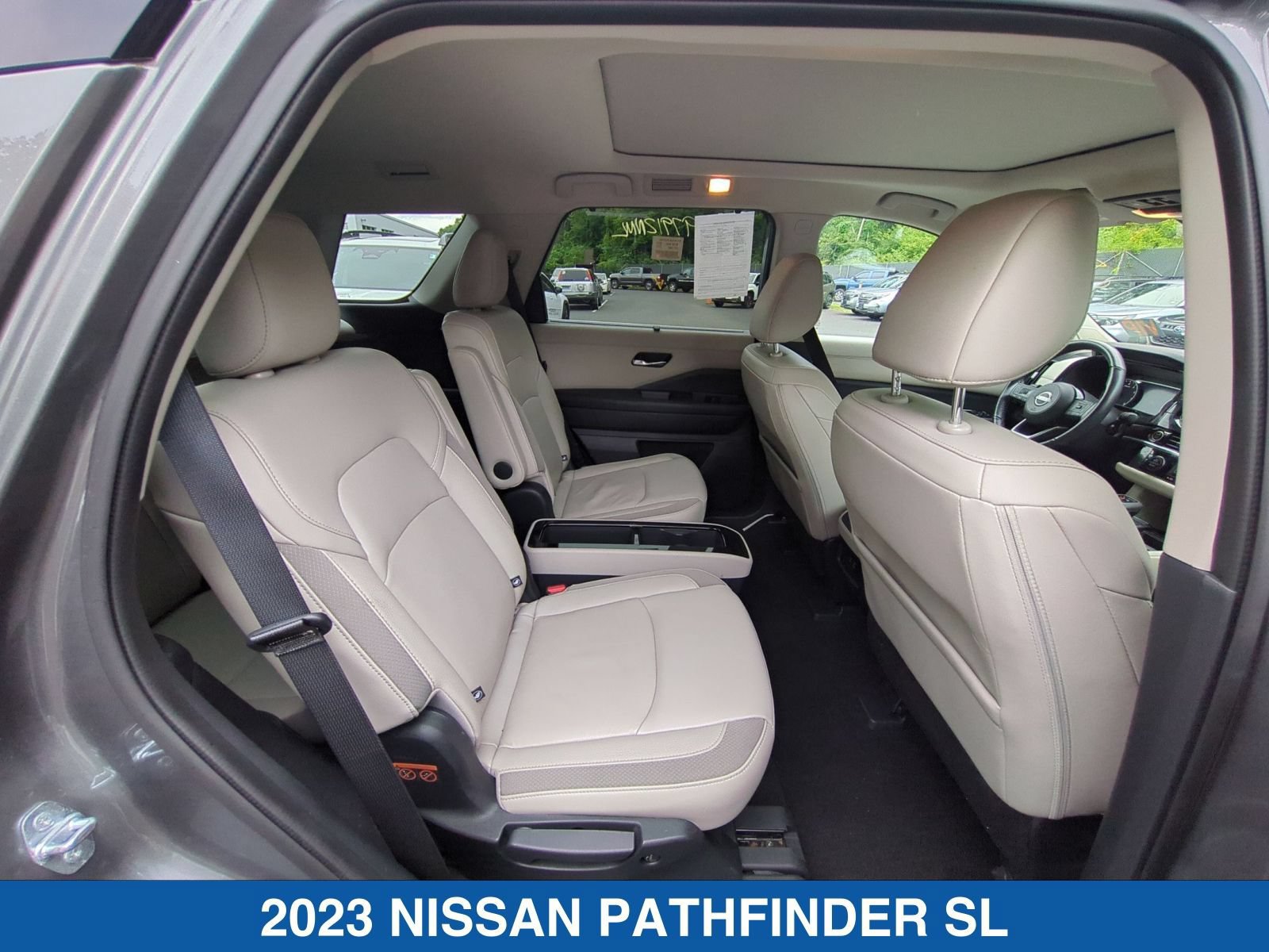 Used 2023 Nissan Pathfinder SL w/ SL Premium Package AWD/4WD image 37