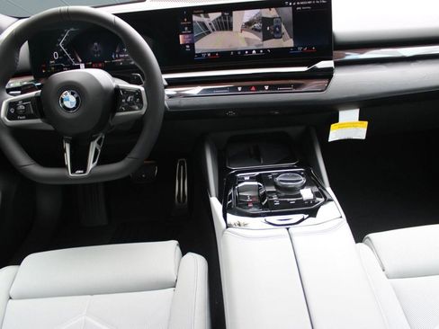 New 2026 BMW 530i w/ M Sport Package image 26