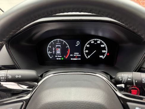 Used 2023 Honda CR-V EX-L image 16