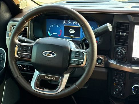 Used 2024 Ford F250 King Ranch w/ FX4 Off-Road Package AWD/4WD image 13