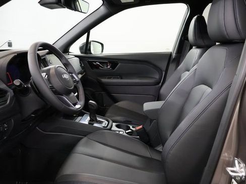 New 2025 Subaru Forester Limited w/ Popular Package AWD/4WD image 12