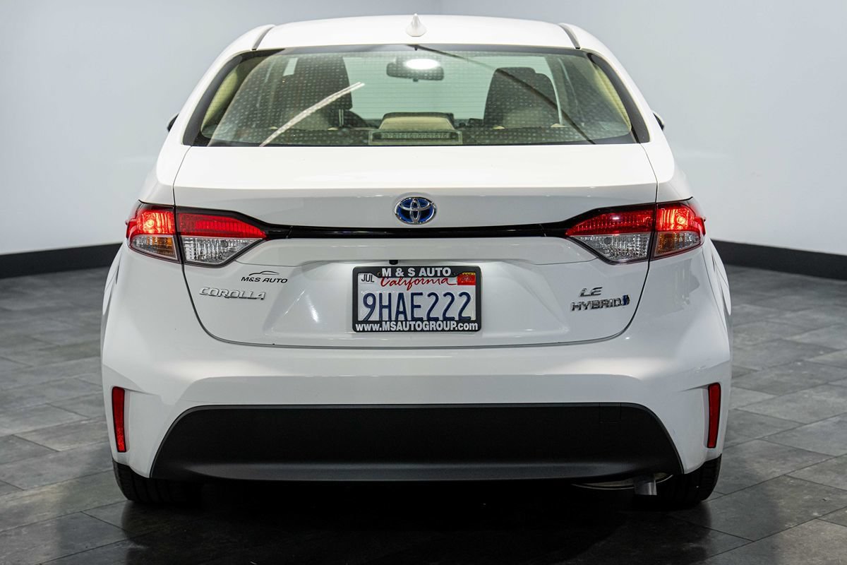 Used 2023 Toyota Corolla LE FWD image 5