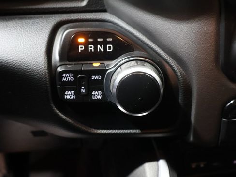 Used 2019 RAM 1500 Big Horn image 34