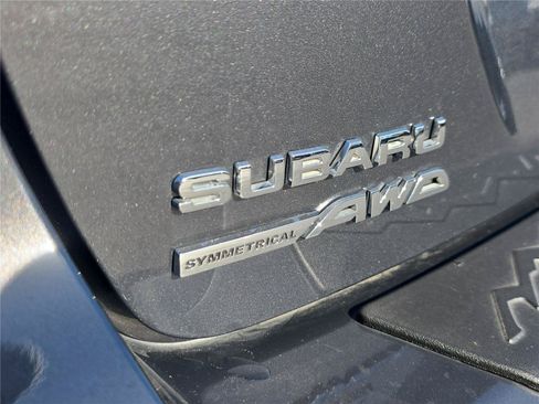 Used 2024 Subaru Crosstrek 2.0i Premium AWD/4WD image 5
