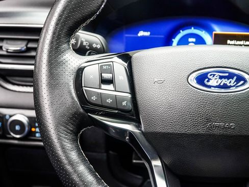 Used 2022 Ford Explorer ST image 22