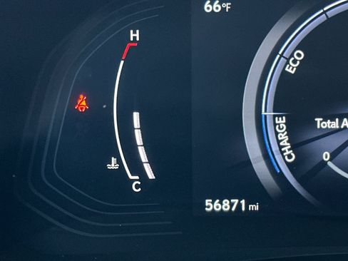 Certified 2024 Lexus NX 350h AWD w/ Vision Package image 21