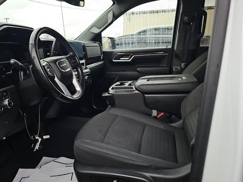 Used 2023 GMC Sierra 1500 SLE image 9