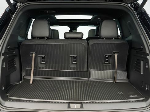 New 2026 GMC Acadia Elevation w/ Black Edition AWD/4WD image 8
